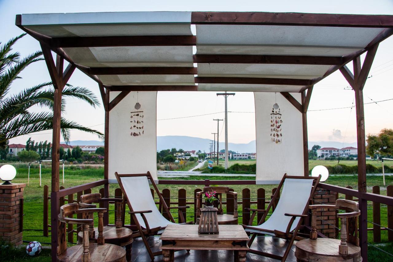 Costas Hotel Kalamákion Exterior foto